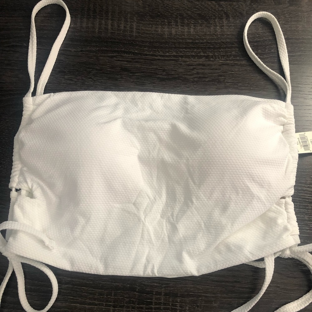 Long line Bandeau style swimsuit top. Size large
